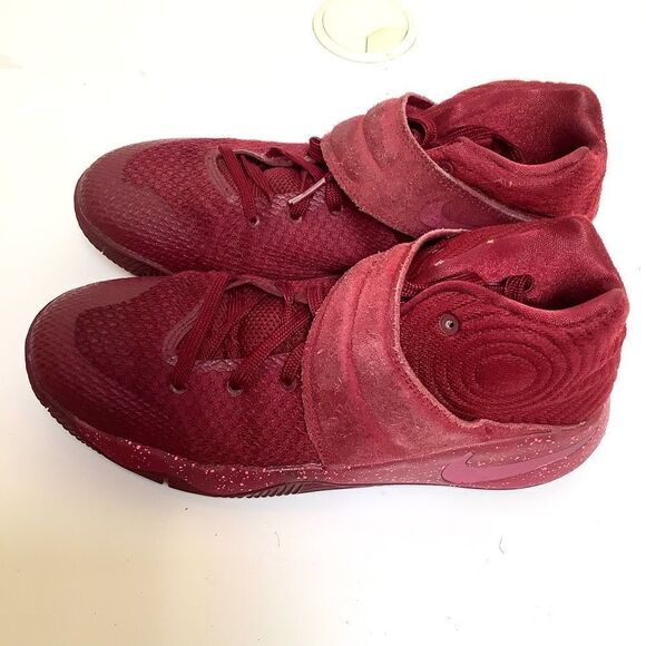 Size 7Y Nike Kyrie 2 826673-600 Maroon Knit Mid Suede Strap - Picture 4 of 9